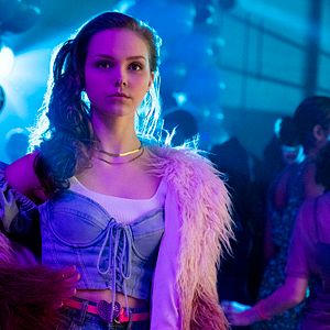 Bilder Julie and the Phantoms