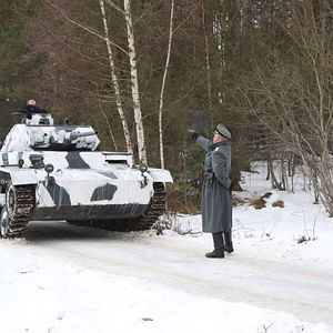 Bilder Enemy Lines - Operation Feuervogel