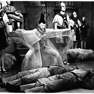 Bilder Hugh Beaumont