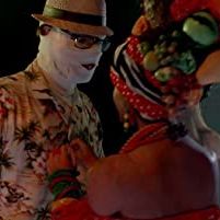 Bilder Please Like Me