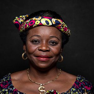 Bilder Woman - 2000 Frauen. 50 Länder. 1 Stimme.