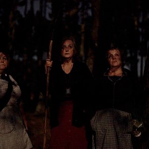 Bilder Red Moon Tide