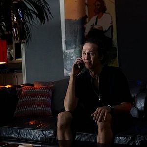 Bilder Azizler – Alle zusammen für sich