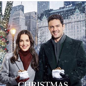 Bilder Verliebt in New York - Christmas At The Plaza