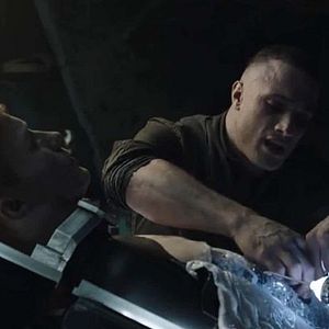 Bilder Raised By Wolves