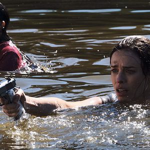 Bilder Black Water: Abyss