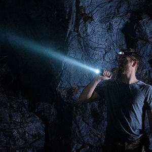 Bilder Black Water: Abyss