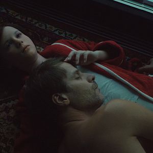 Bilder The Trouble With Being Born