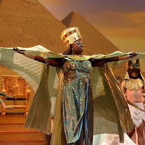 Bilder Hot Chocolate Nutcracker – Ein getanzter Traum