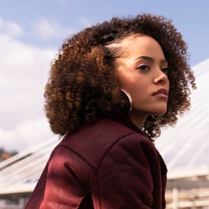 Bilder Quintessa Swindell