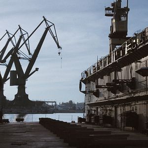 Bilder Der nackte König - 18 Fragmente über Revolution