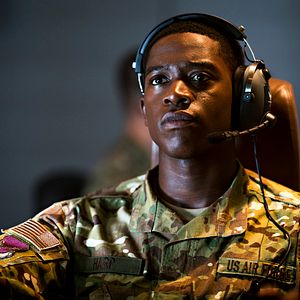 Bilder Outside The Wire