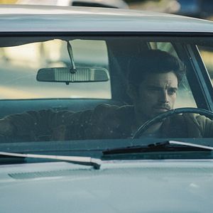 Bilder Love Again - Jedes Ende ist ein neuer Anfang