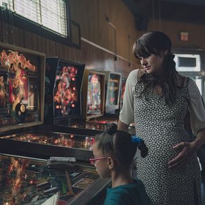 Bilder Love Again - Jedes Ende ist ein neuer Anfang