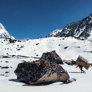 Bilder Die Wand der Schatten