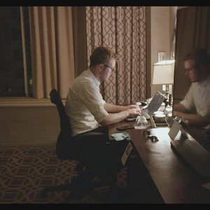 Bilder Hinter den Schlagzeilen