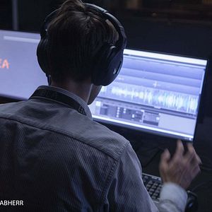 Bilder Black Box - Gefährliche Wahrheit