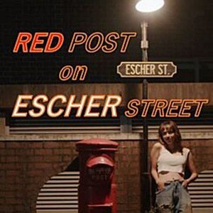 Bilder Red Post On Escher Street