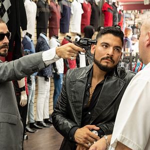 Bilder The Tax Collector