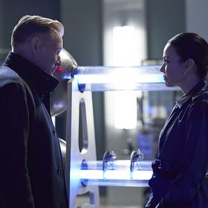 Bilder Black Lightning