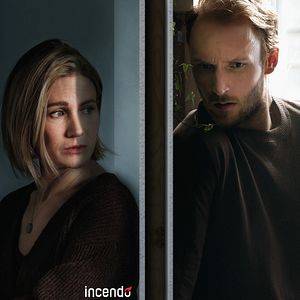 Bilder Within These Walls