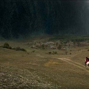 Bilder Shadow And Bone - Legenden der Grisha