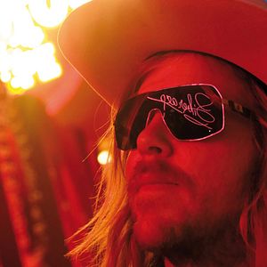 Bilder Look Me Over - Liberace