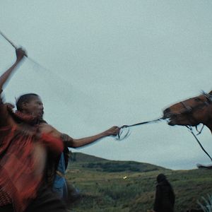 Bilder This Is Not A Burial, It's A Resurrection