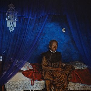 Bilder This Is Not A Burial, It's A Resurrection