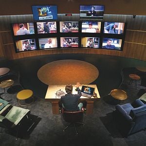 Bilder LOL: Last One Laughing