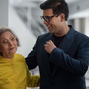 Bilder Searching For Sheela