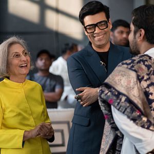 Bilder Searching For Sheela