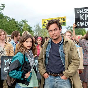 Bilder Die unheimliche Leichtigkeit der Revolution