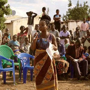 Bilder Bigger Than Us