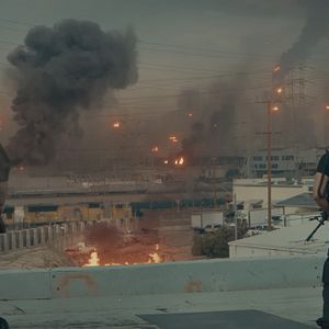 Bilder Attack Of The Unknown - Earth Invasion