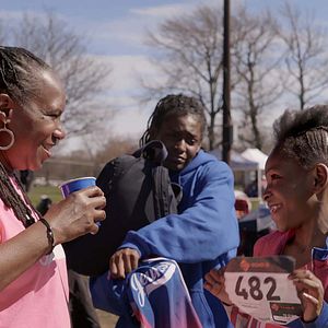 Bilder Drei Schwestern auf der richtigen Bahn