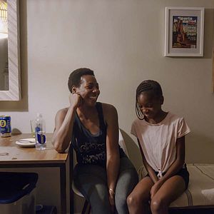 Bilder Drei Schwestern auf der richtigen Bahn