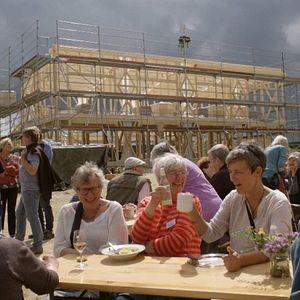 Bilder Wir alle. Das Dorf