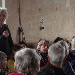 Bilder Wir alle. Das Dorf