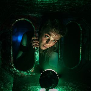 Bilder Meander - Survival Instinct