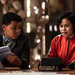 Bilder Home Before Dark