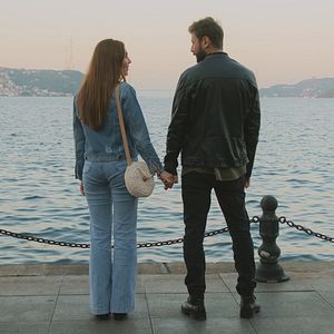 Bilder Küçük Yalanlar