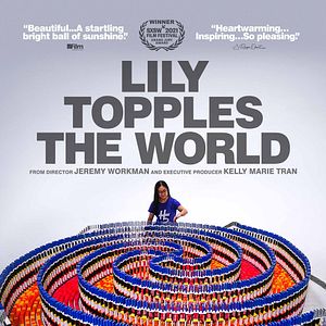 Bilder Lily Topples The World