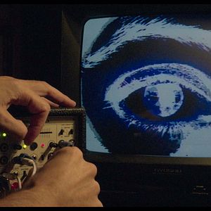 Bilder Spectre: Sanity, Madness & the Family