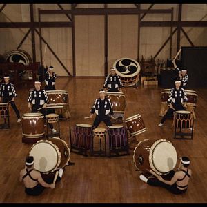 Bilder Spectre: Sanity, Madness & the Family