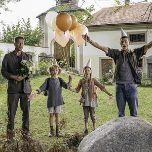 Bilder Die Rettung der uns bekannten Welt