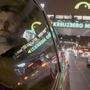 Bilder Here We Move Here We Groove