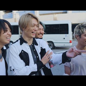Bilder Flip a Coin - ONE OK ROCK Documentary