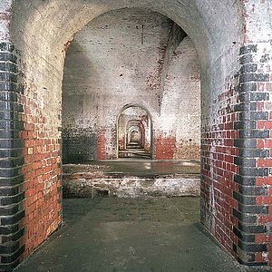 Bilder Tunnel der lebenden Leichen