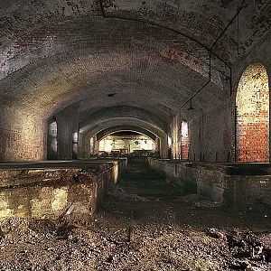 Bilder Tunnel der lebenden Leichen